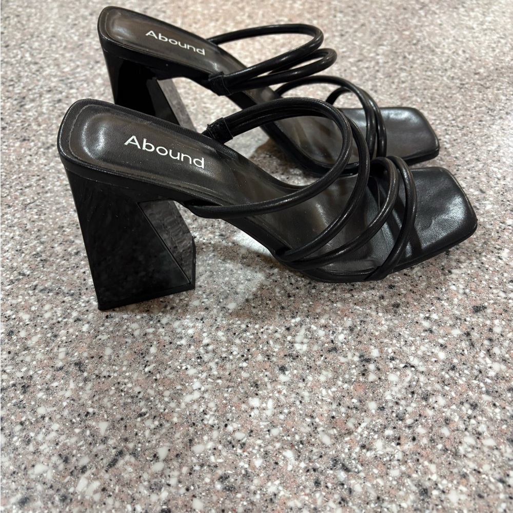 Women’s Black Dress Sandals